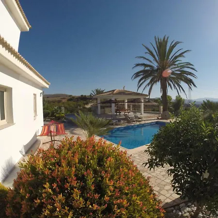 Kingshill Villa *