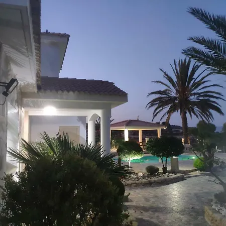 Kingshill פאפוס