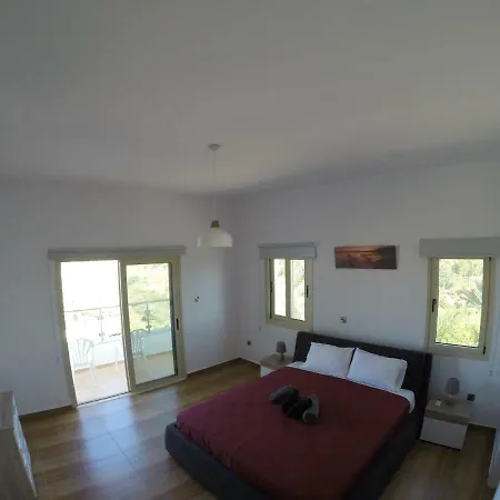 Kingshill Villa *